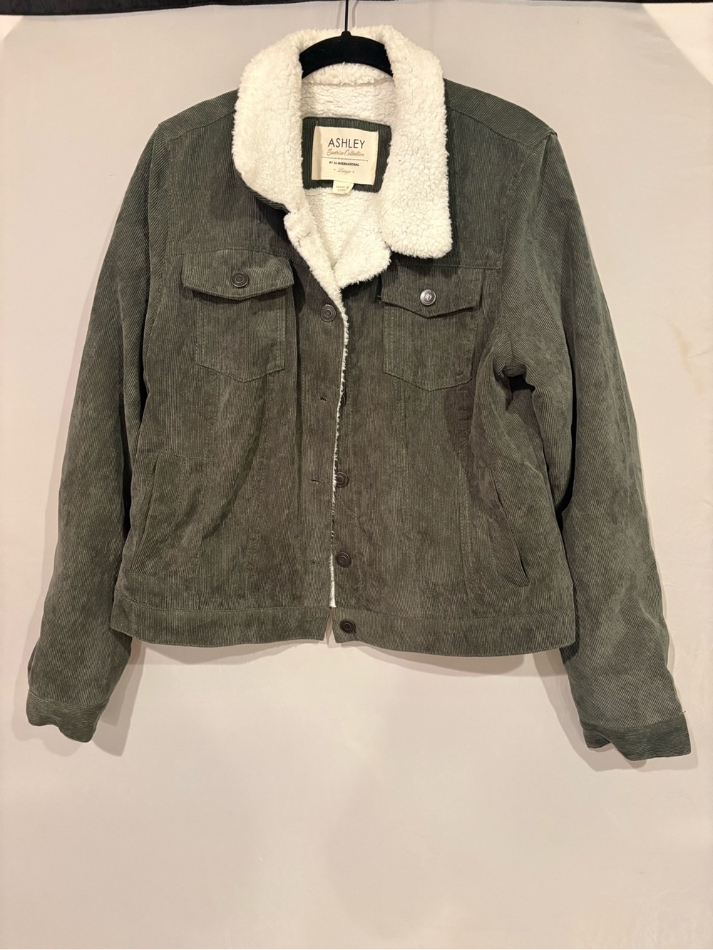 26 International Olive Green Sherpa-Lined Corduroy Jacket with Cream Collar
